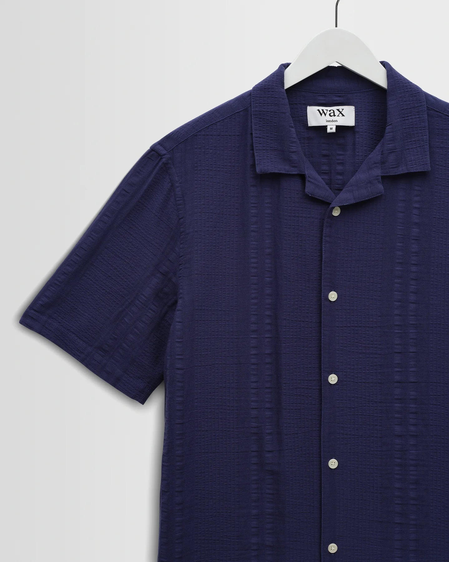 Wax London Didcot Dark Blue Double-Weave Seersucker Short-Sleeve Shirt