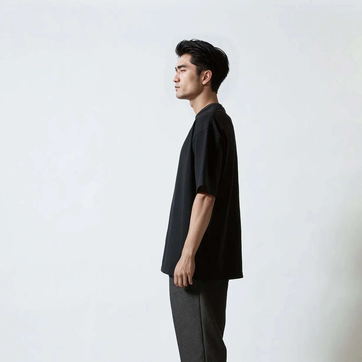 United Athle 9.1oz Magnum Weight Big Silhouette T-shirt Black