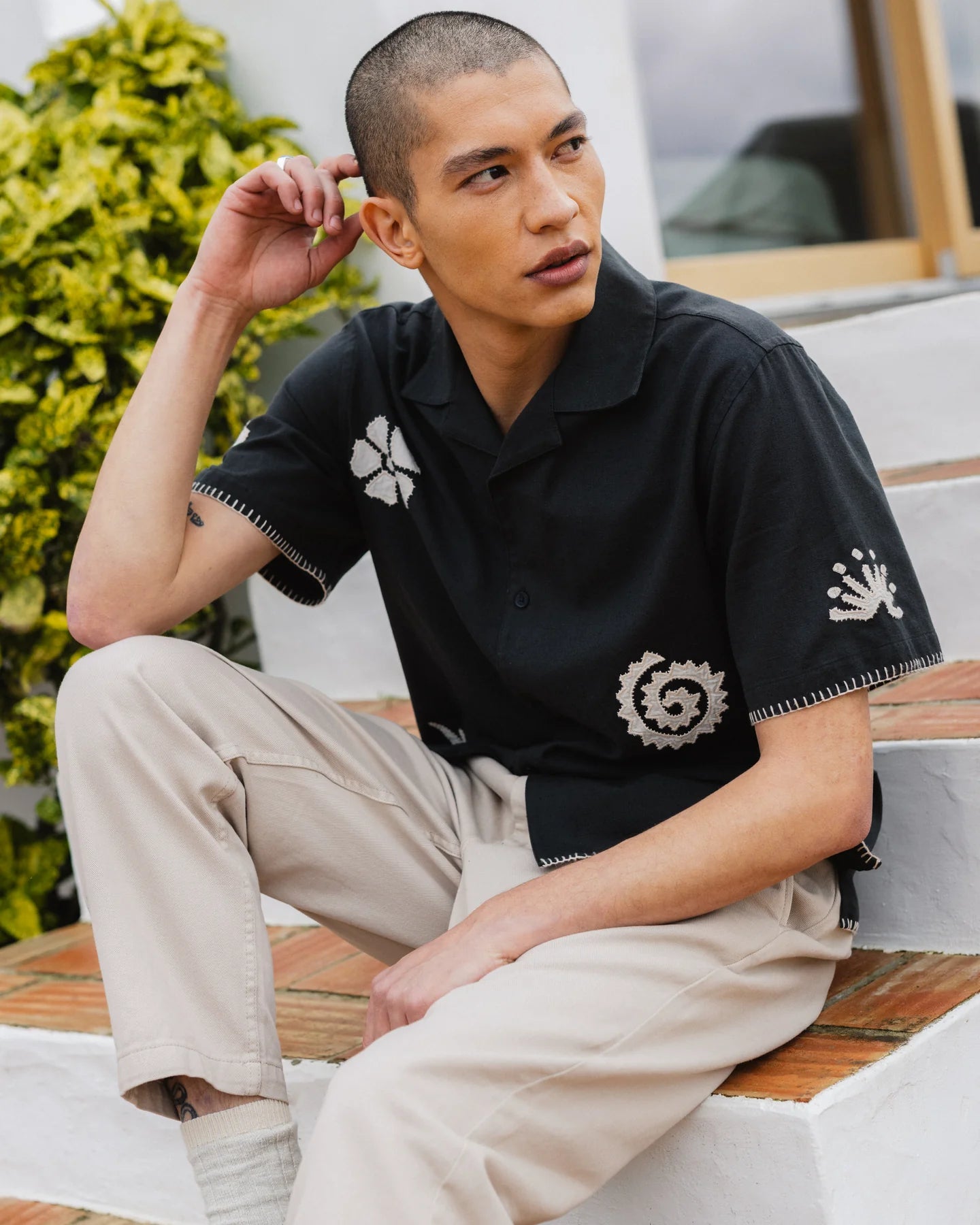 Wax London Didcot Black Doodle Applique Short-Sleeve Shirt