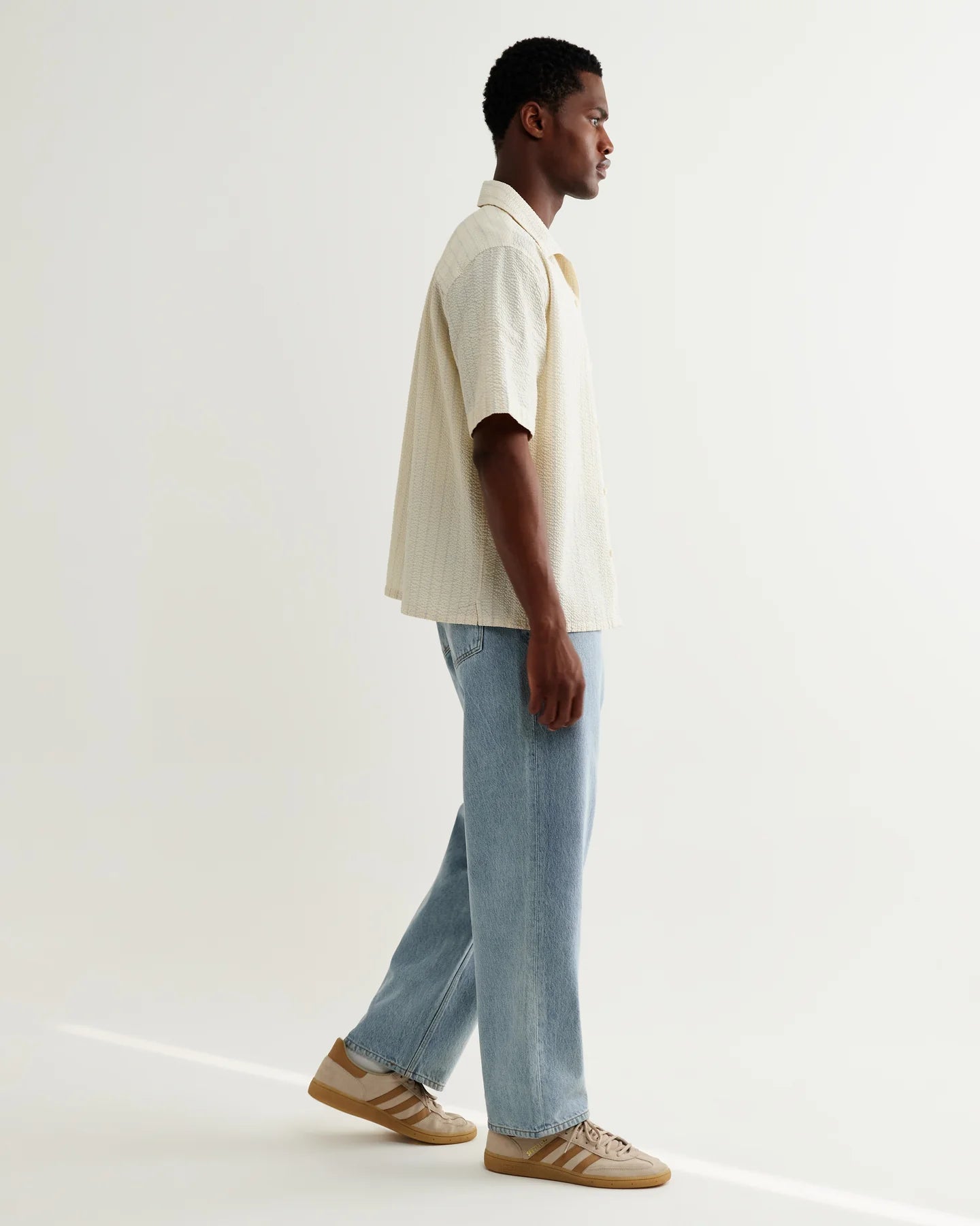 Wax London Didcot - Ecru And Blue Seersucker Stripe Short-Sleeve Shirt