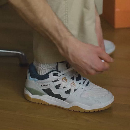 Karhu Fusion XT - Blanc De Blanc / Blue Opal
