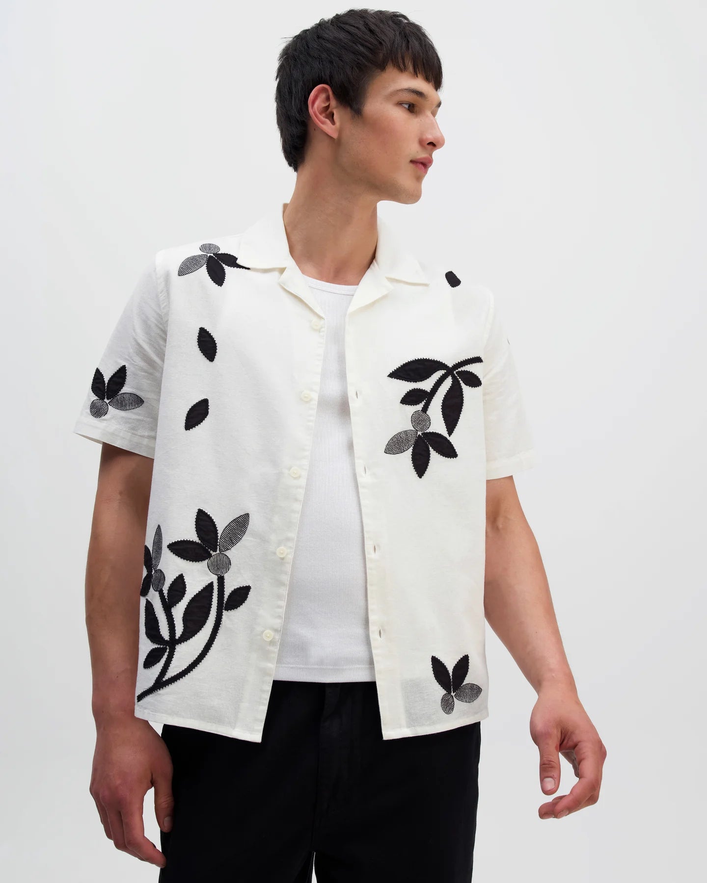 Wax London Didcot Ecru And Black Bloom Applique Short-Sleeve Shirt